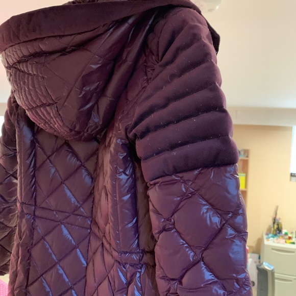 Lightweight packable down jacket - Picture 3 of 7